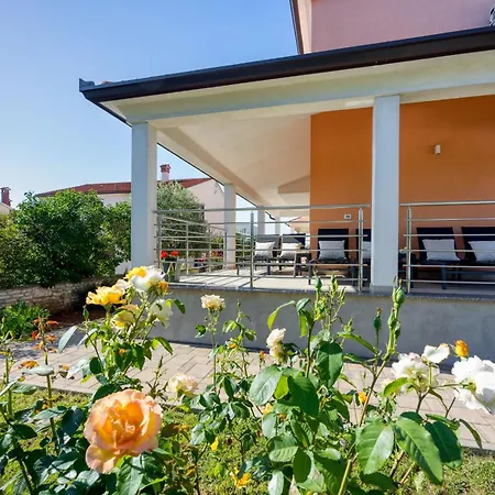 House Sunset 펜션 *